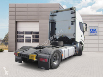 Traktor Iveco