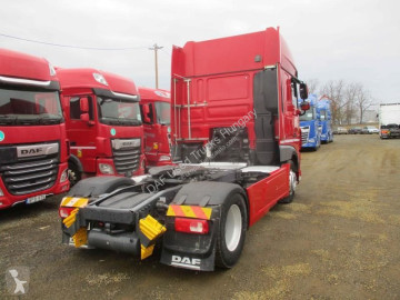 Cabeza tractora DAF