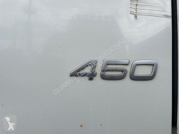 Cabeza tractora Volvo