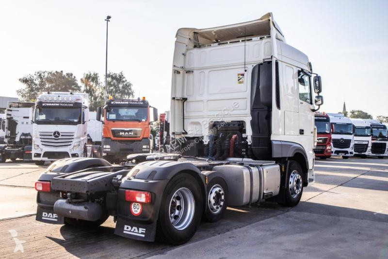 Traktor DAF 450-6X2