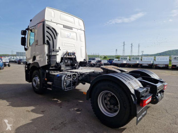Traktor Renault C-Series 520 C-Series