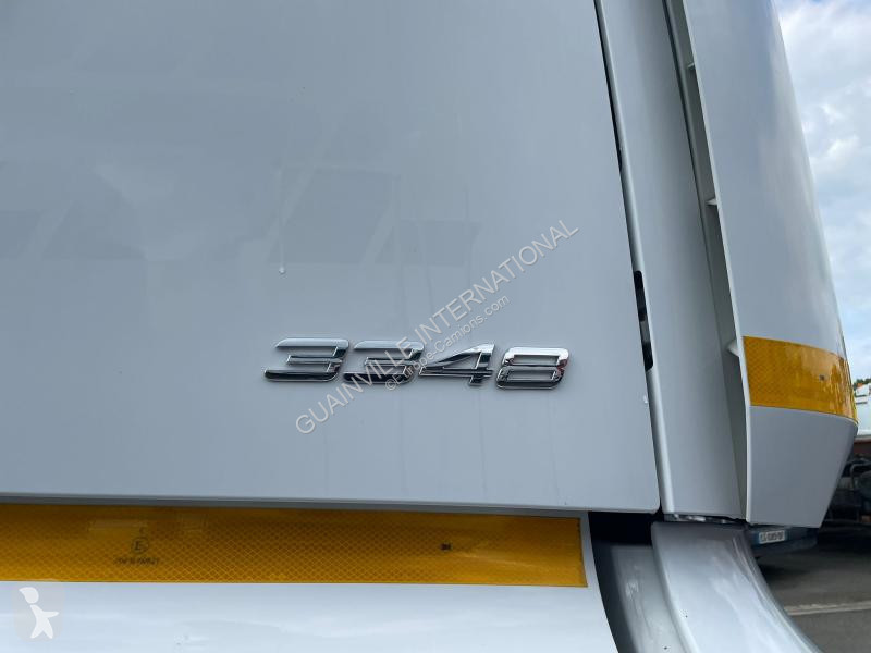 Tracteur Mercedes 3348