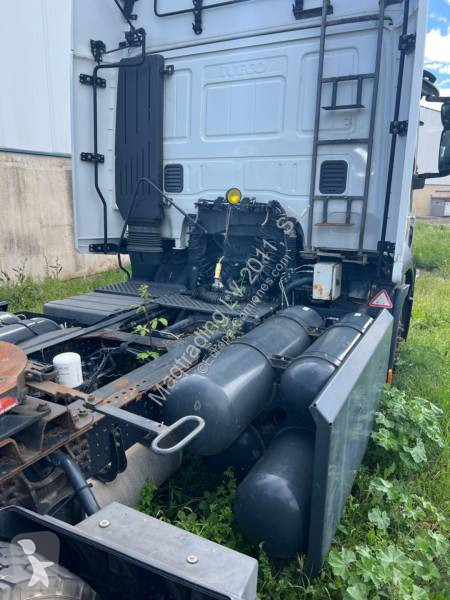 Traktor Iveco