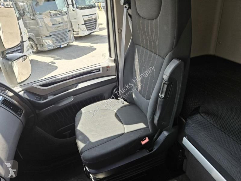 Tractor DAF 530 FT LOW DECK 4X2