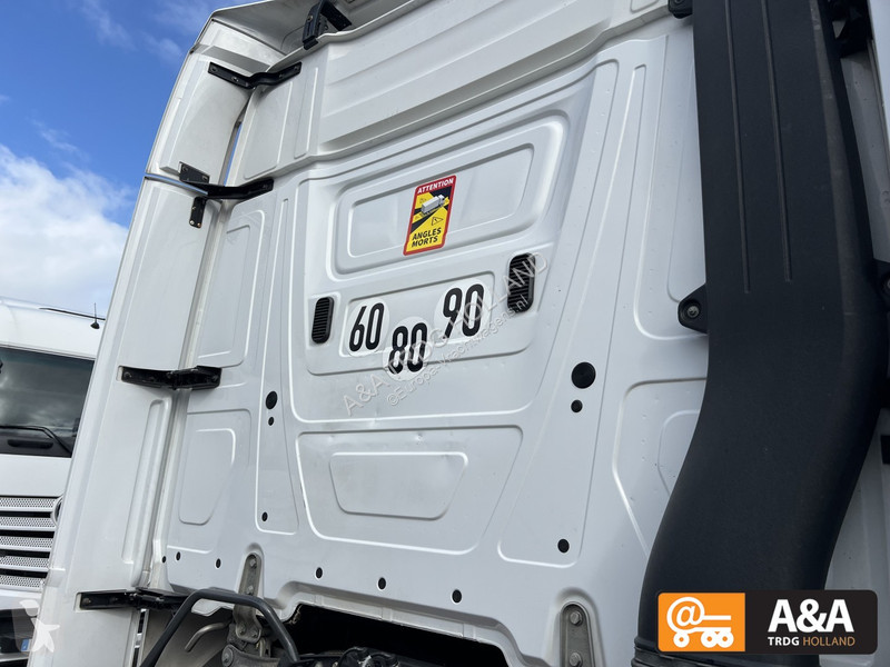 Trattore Stradale Mercedes ACTROS 1845  MP5...