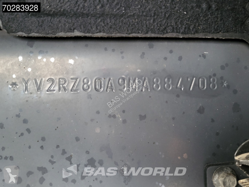 Tahač Volvo FH  4X2 LNG VEB+ ADR VDS I-ParkCool...