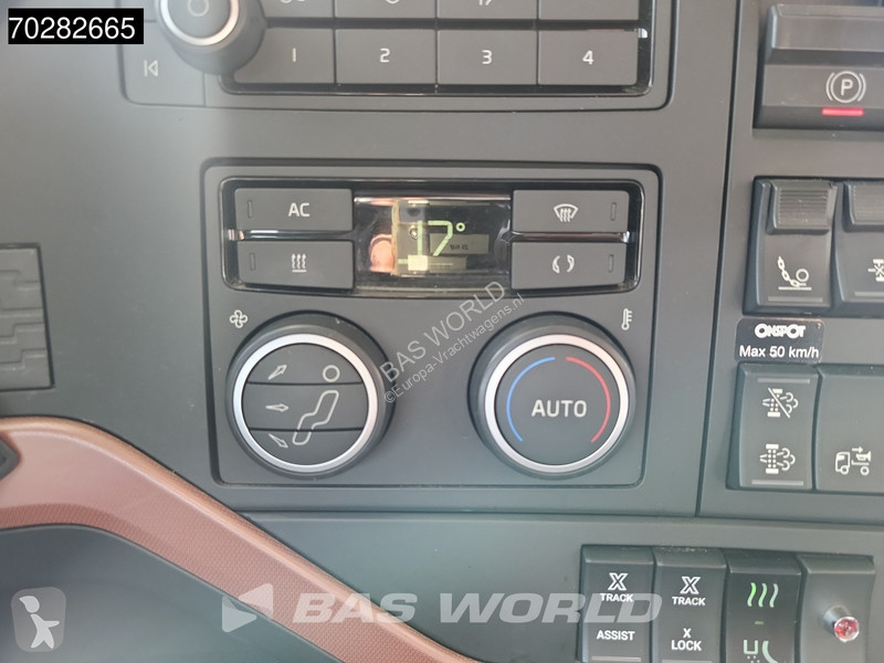 Tractor Volvo 750 6X6 X-Track Liftachse...