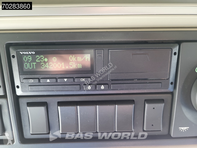 Traktor Volvo 500 4X2 2x Tanks VEB+ I-Park Cool...