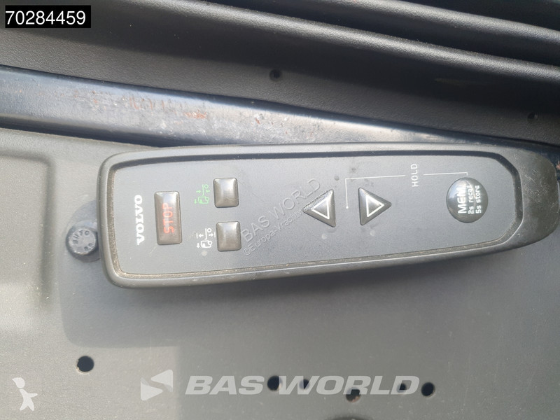 Traktor Volvo 500  4X2 XL 2xTanks VEB+ Xenon...