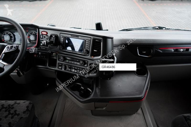 Traktor Scania R 520