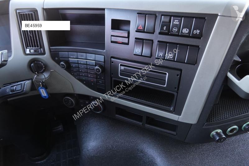 Traktor Volvo FM 380