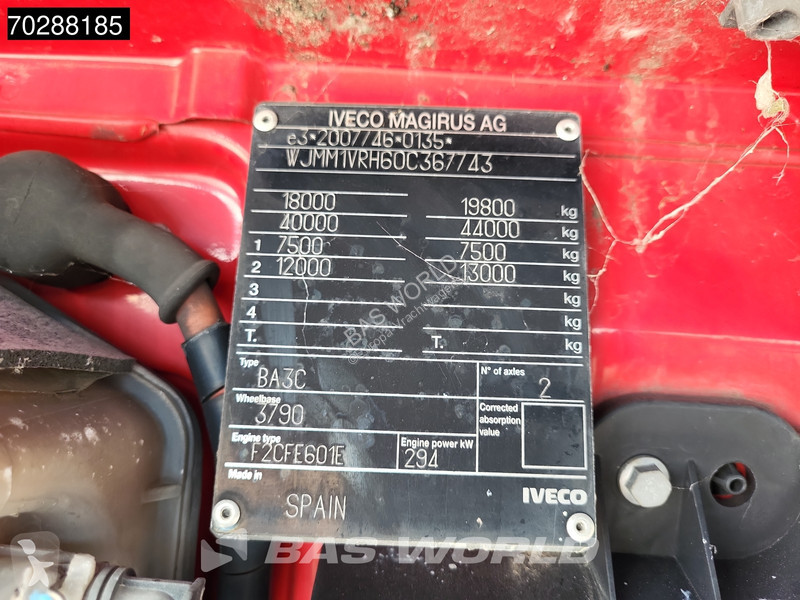 Tracteur Iveco 400 4X2 Retarder 2xTanks LNG ACC...