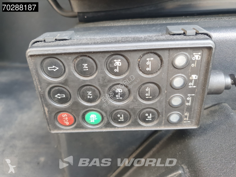 Tracteur Iveco 400 4X2 Retarder 2xTanks LNG ACC...