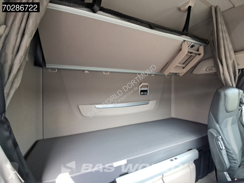 Tahač DAF + 530 4X2 + Satndairco LED ACC Euro 6