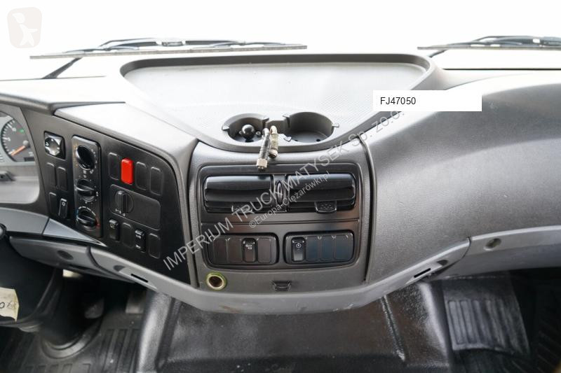 Traktor Mercedes AXOR 1829