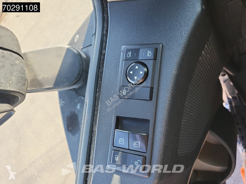 Tractor Mercedes 1845 4X2 StreamSpace Retarder...