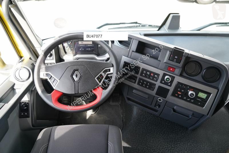 Tahač Renault T 440