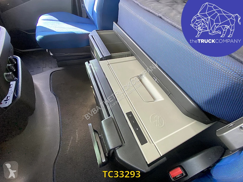 Traktor Volvo 500