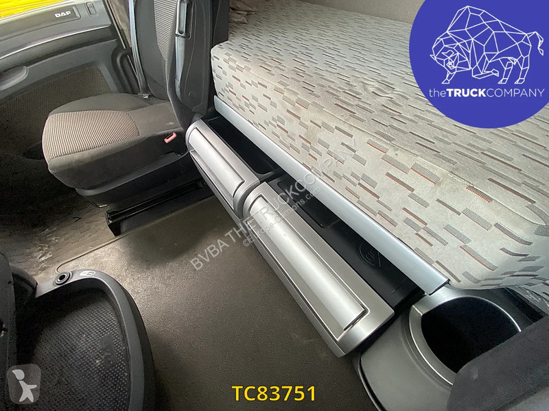 Trattore Stradale DAF 460