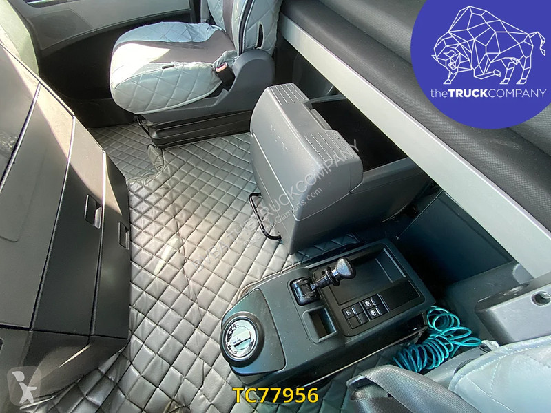 جرار MAN 480