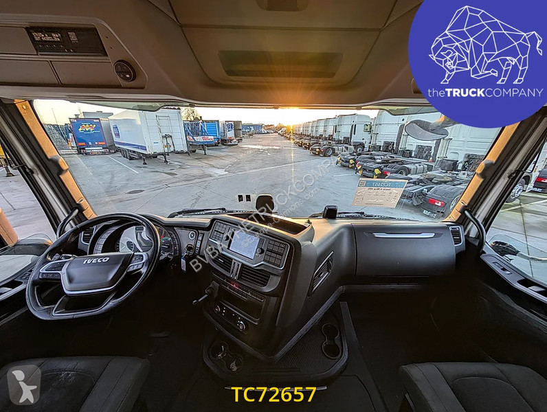 جرار Iveco S-Way 480