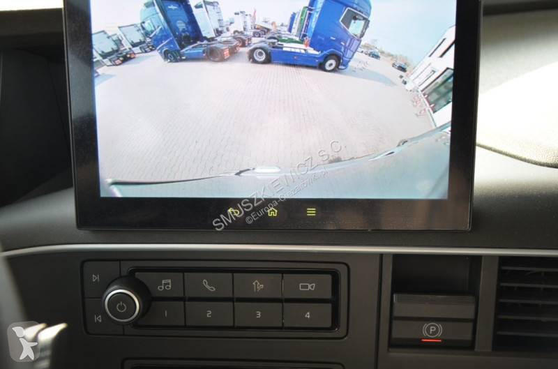 جرار Volvo