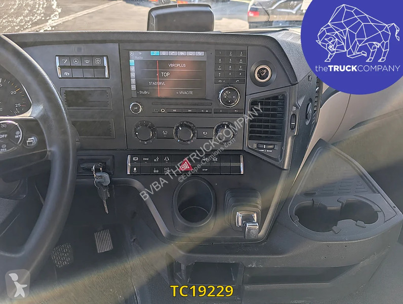 جرار Mercedes 2646
