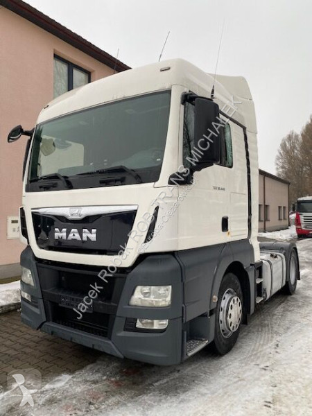 جرار MAN 18-440
