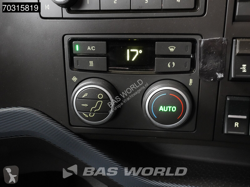 جرار Volvo Aero 500 4X2 XL TC 2xTanks VEB+ ACC CMS