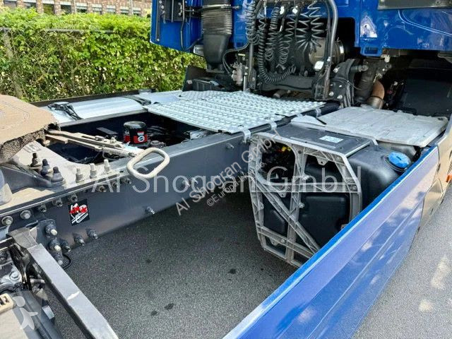 جرار Renault T460...
