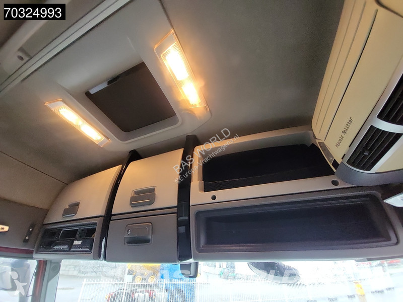 Trekker Renault T 460 4X2 Mega NL-Truck...