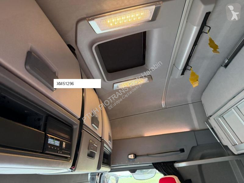 Влекач Renault T520/ HIGH CAB/ MODEL 2021/...