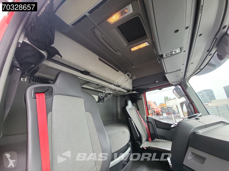 جرار Renault T 460 6X2 SleeperCab Liftachse...