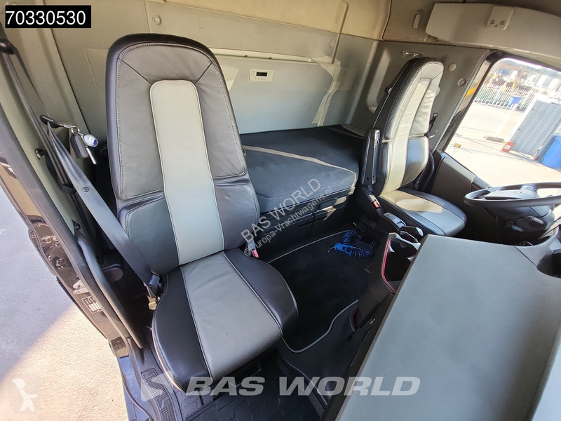 جرار Volvo FH 500 4X2 -Truck APK 05-2027 Globe...