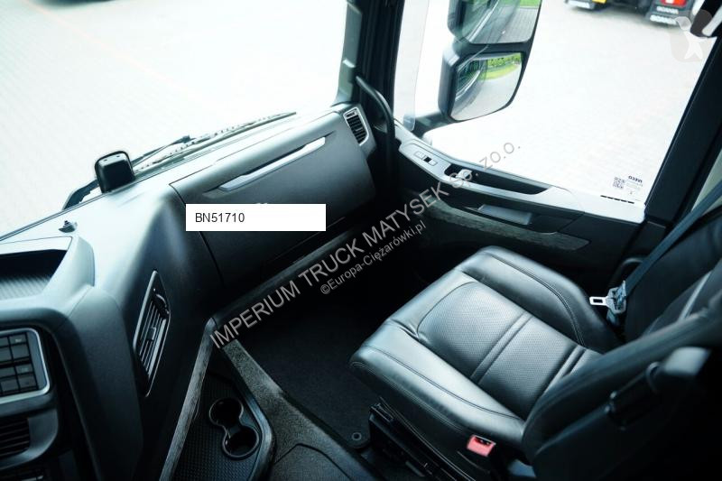 Влекач Iveco 510