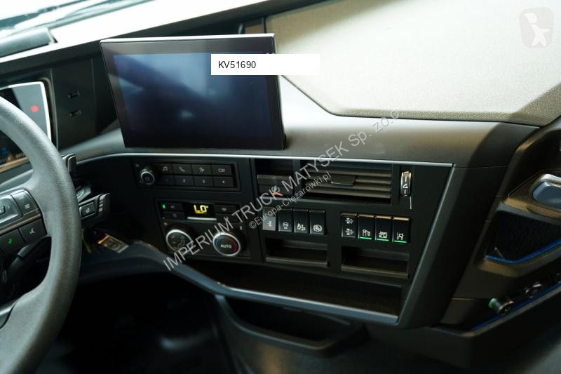 Cap tractor Volvo I-SHIFT