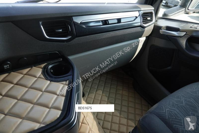 جرار Scania R 410