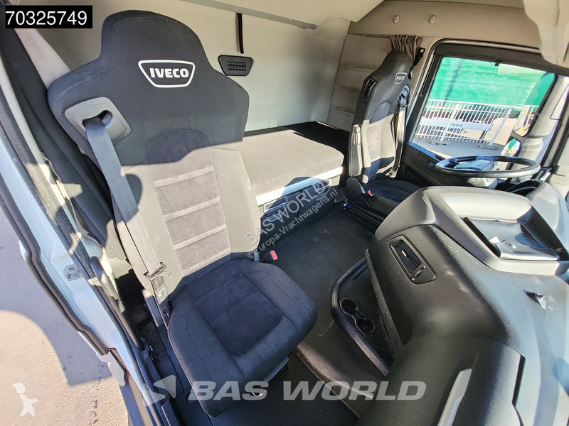 Trekker Iveco S-Way 510 4X2 2xTanks Standklima...