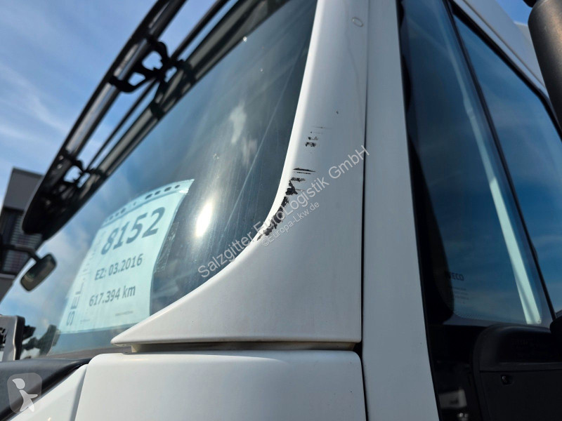 جرار Iveco 420 / Intarder
