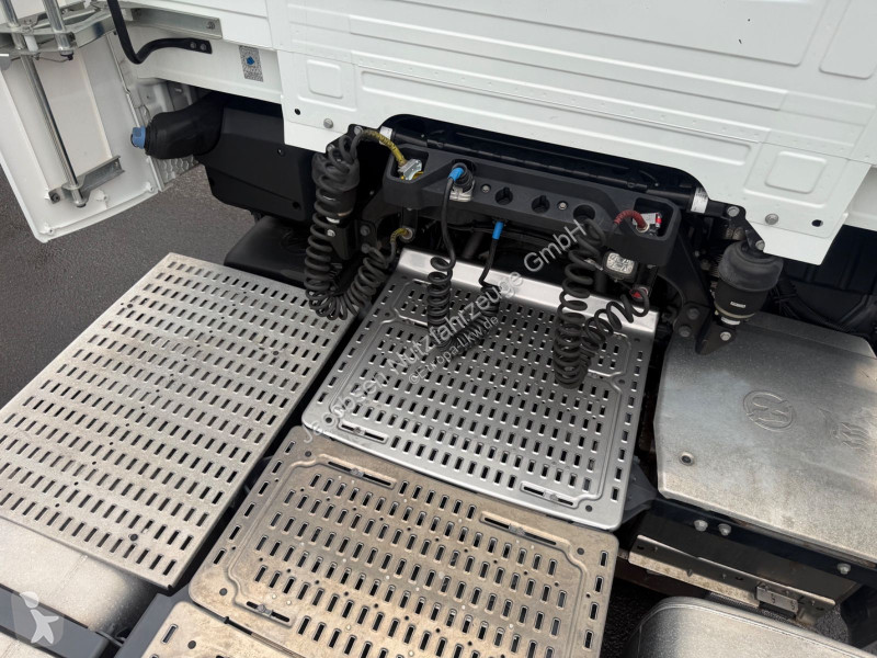 جرار DAF 530 FT Lowdeck/Mega Intarder