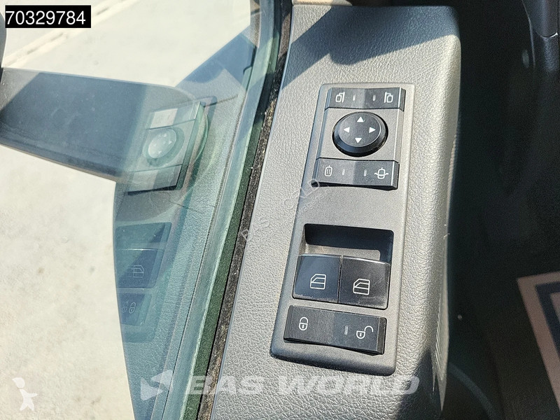جرار Mercedes 1846 4X2 ClassicSpace Retarder...