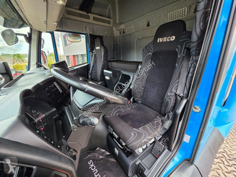 Iveco 400 / Intarder tractor unit
