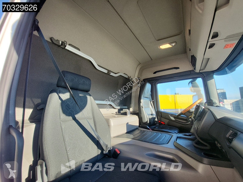 جرار Scania 360  4X2 Daycab Navi