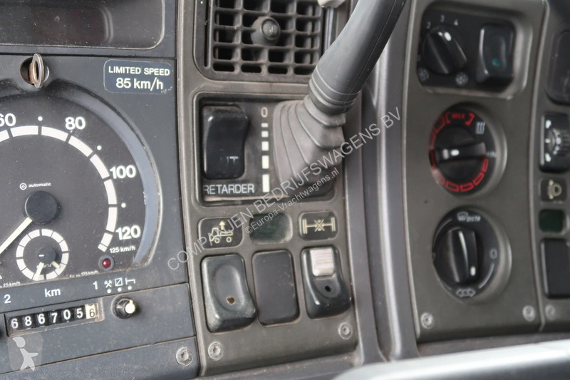 جرار Scania R144 LA 4X2 NA