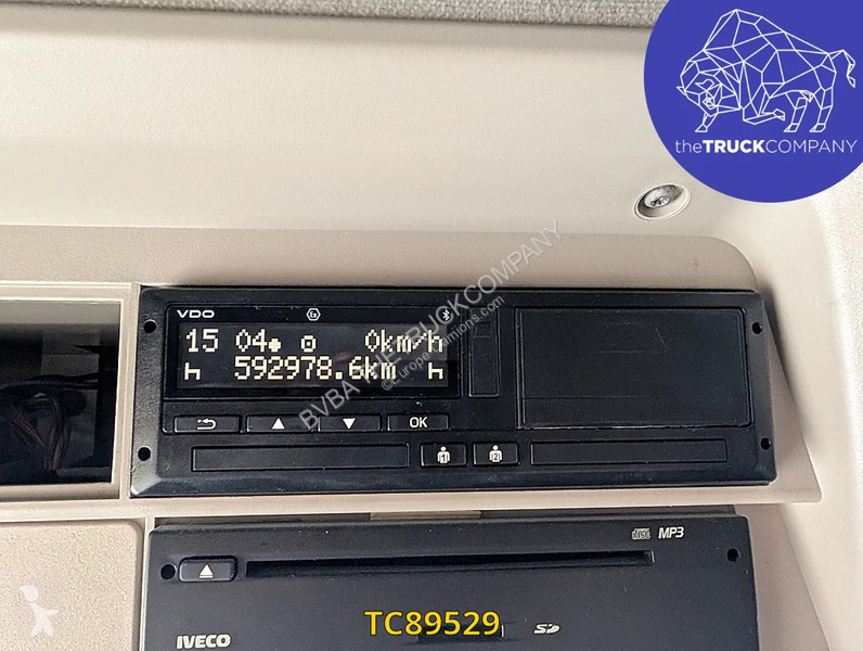 Tracteur Iveco 440 S46
