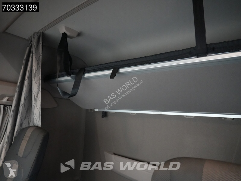 Тягач DAF XG  4X2 Retarder ACC