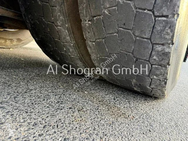 Trekker Volvo 500 Globetrotter / 2 x Tank / Euro6