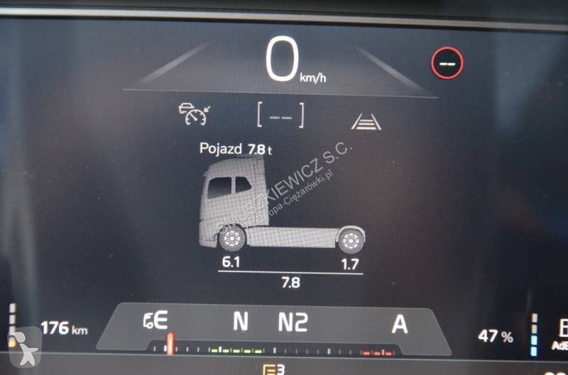 Тягач Volvo