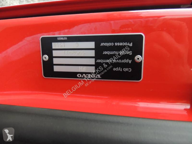 Cabeza tractora Volvo