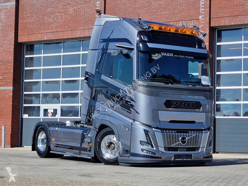 Nyergesvontató Volvo 16780 Globetrotter XL Aero...